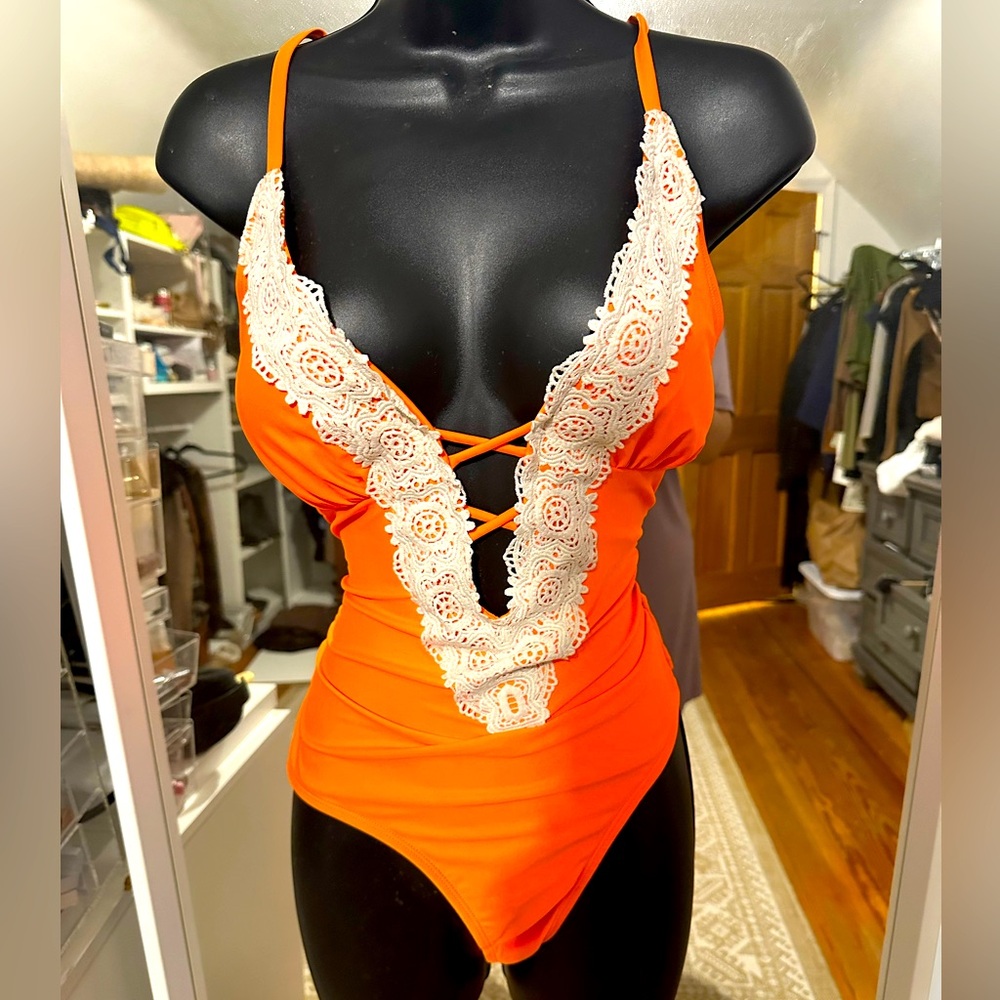 Low front Bathing suit bikini